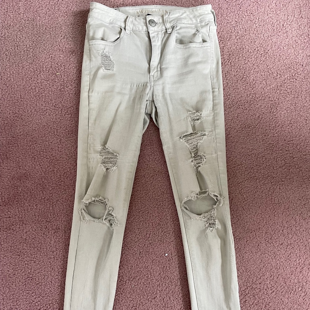 American Eagle off white/ grey jeans